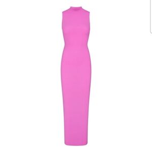 SKIMS FITS EVERYBODY MOCK NECK SLEEVELESS DRESS